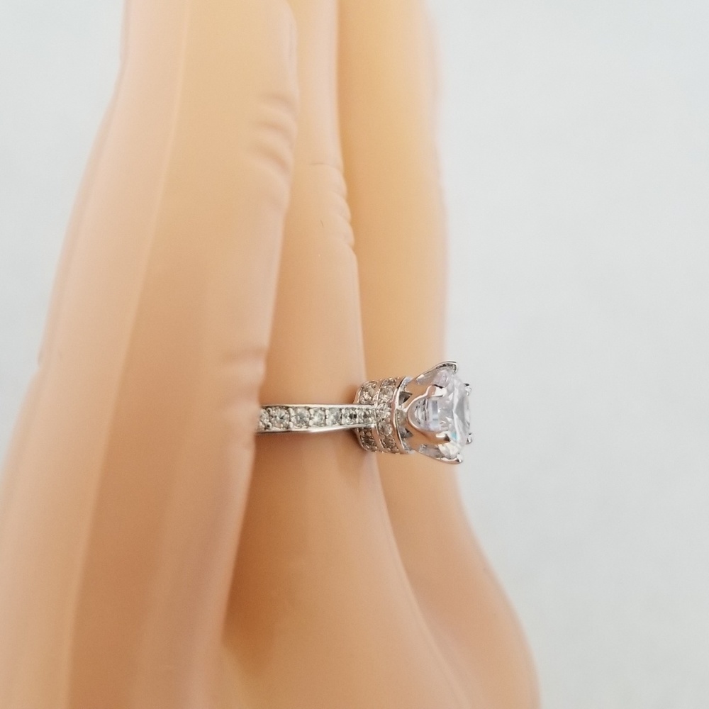 Sterling 1.25ct TW Solitaire - Picture 7 of 8